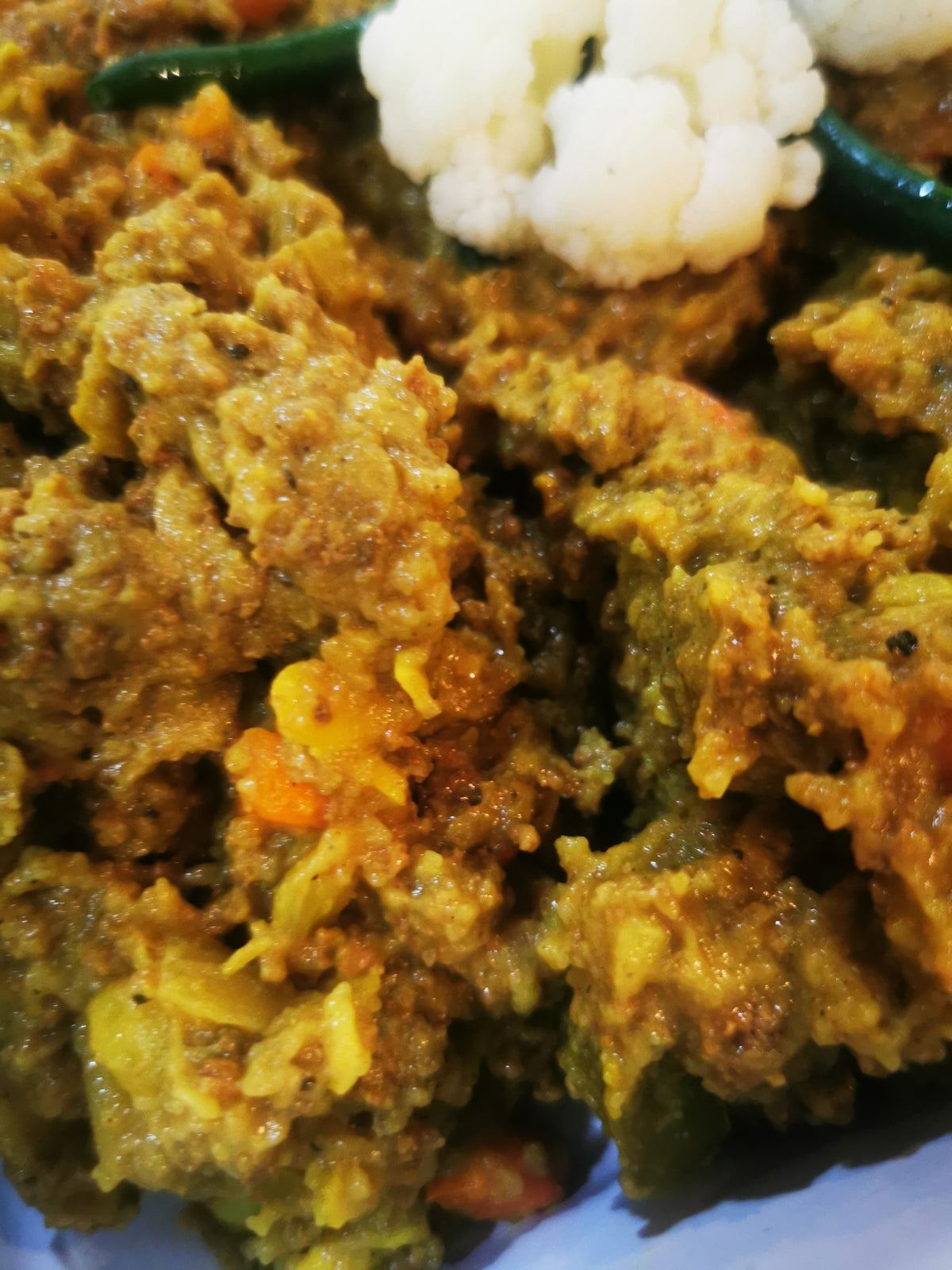 Mild Curried Beef Biryani ~ Includes Starch & Mixed Veggies(Frozen Meal)