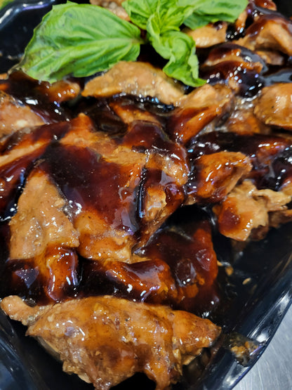 Honey Garlic Chicken ~ Includes Starch & Veggies (Frozen Meal)