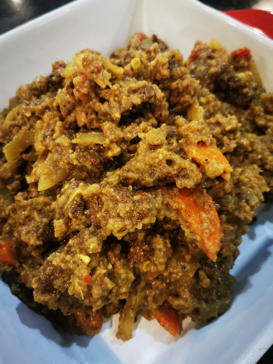Vietnamese Beef Stew ~ Includes Starch & Two Veggies (Frozen Meal)