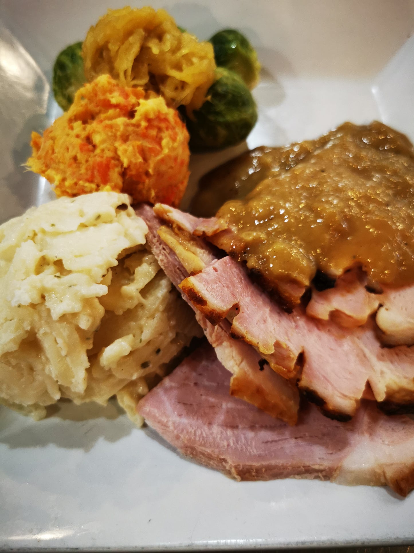 Maple Dijon Glazed Ham - Includes Starch & Veggies (Frozen Meal)