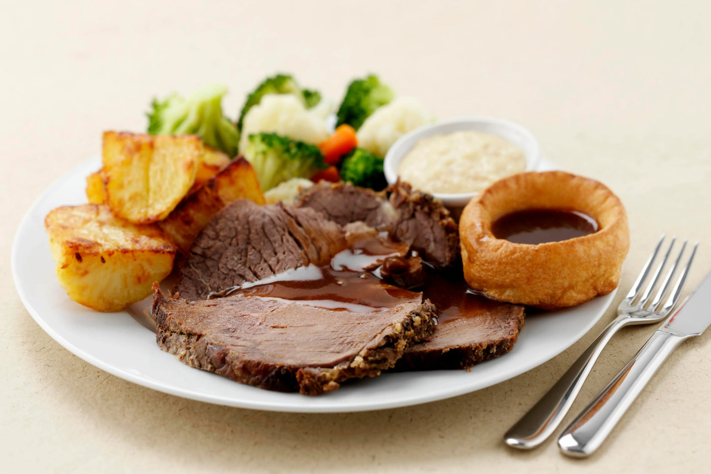 Roast Beef Dinner w/ Yorkshire Pudding