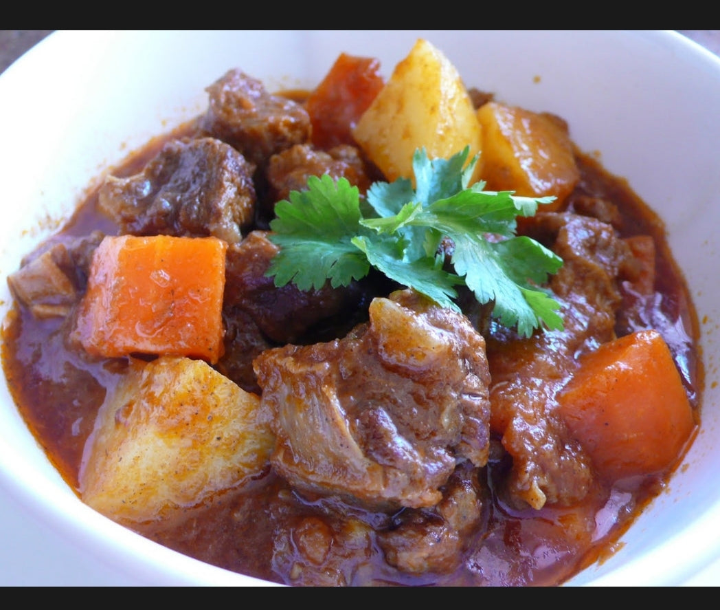 Vietbamese Beef Stew ~ Includes Starch & Two Veggies (Frozen Meal) (Copy)