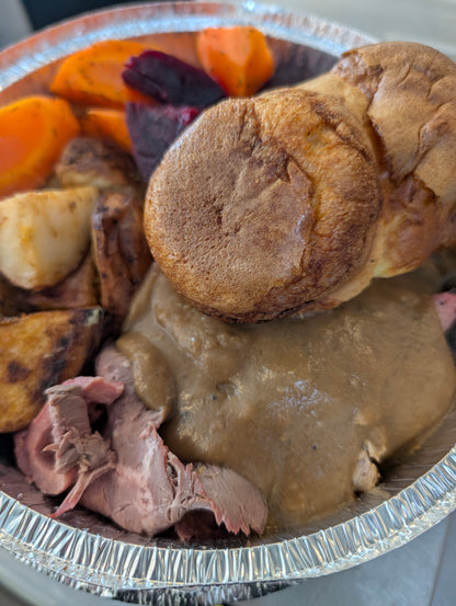 Roast Beef Dinner Includes Yorkie Starch & Two Veggies (Frozen Meal)