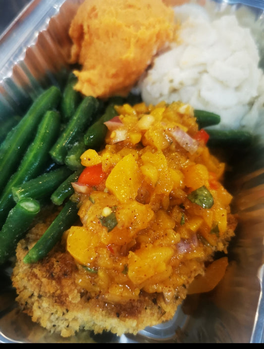 Southern Chicken ~ Includes Starch & Veggies (Frozen Meal)