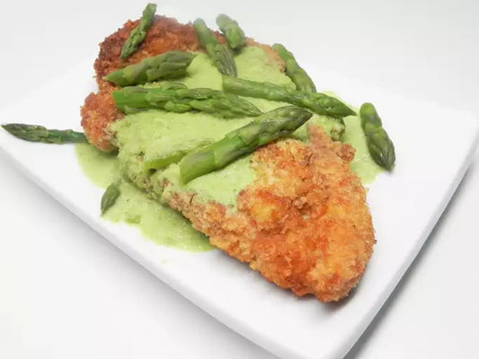Chicken with Asparagus Sauce